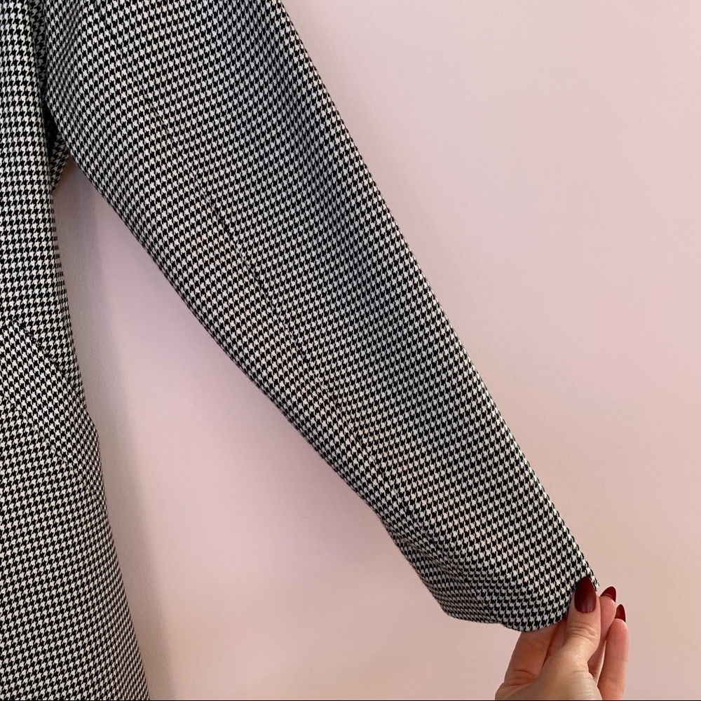 Kensie Houndstooth Trench Coat, Medium - Picture 6 of 9